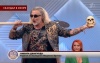 Никита Джигурда с лопатой и черепом